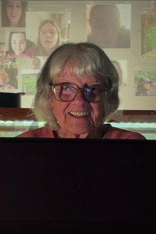 Everybody's Oma