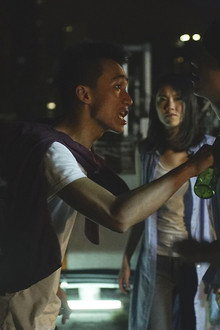 從缺