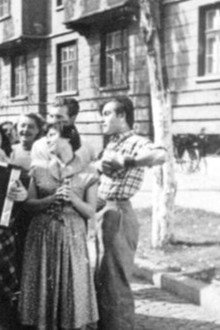 Утро над родината