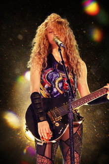Shakira In Concert: El Dorado World Tour