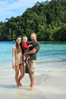 Ed Stafford: Man Woman Child Wild