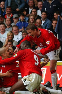 Manchester United: The Official History 1878-2002