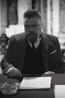 Dva muži v roce jedna