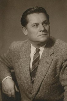 Николай Михайлов
