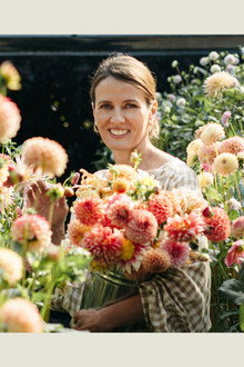 Magnolia Workshops: Fundamentals of Floral Design