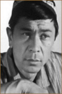 Анвар Тураев