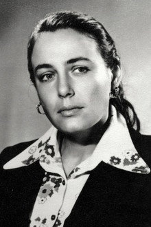 Нина Попова