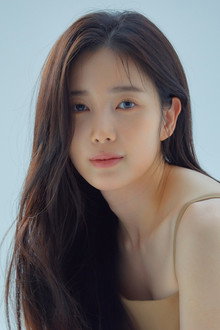 윤채경