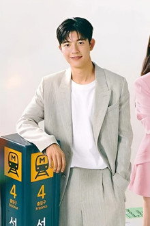 Branding in Seongsu