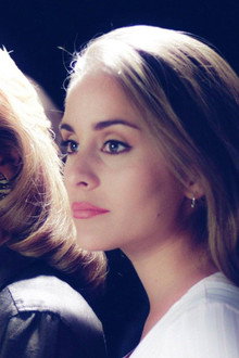 Tres Mujeres