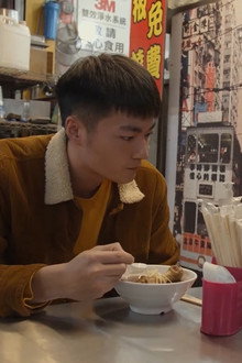 天暗亦明