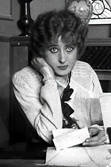 Suzanne Delvé