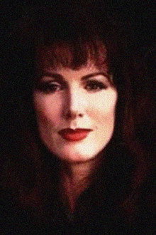 Naomi & Wynonna: Love Can Build a Bridge