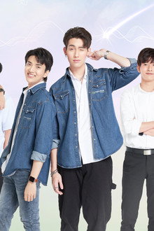 เดือนเกี้ยวเดือน