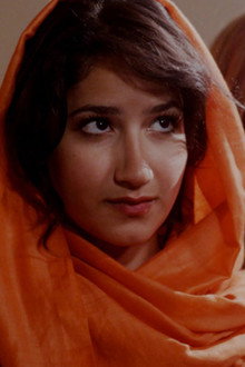 Farah Goes Bang