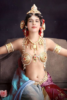 Mata Hari: The Naked Spy