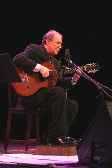 João Gilberto – Live in Tokyo november 8 & 9, 2006 Tokyo International Forum Hall A