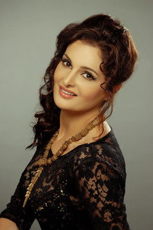 Monica Bedi