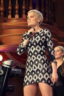 Jessie J - Live@Home - @Disneyland Paris - Full Show