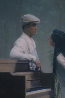 Đào, Phở và Piano