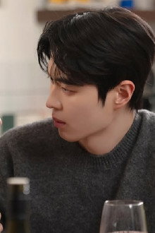 소꿉친구 대표님과 계약 결혼