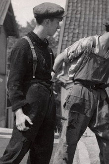 Уличные мальчишки