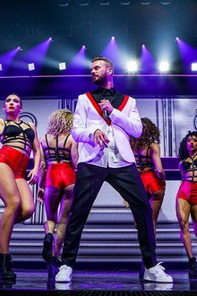 M Pokora - Red Tour