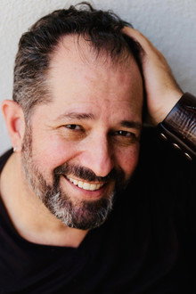 Michael Aron