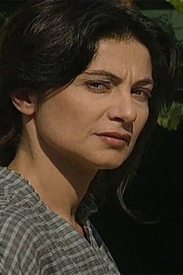 Η ζωή και ο θάνατος του Καραβέλα season poster