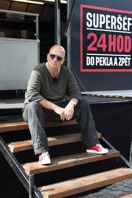Superšéf: 24 hodin do pekla a zpět season poster