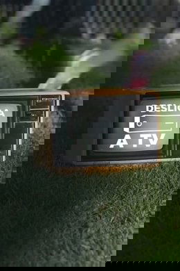 Desliga a Televisão season poster