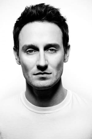 Photo de Josh Stewart