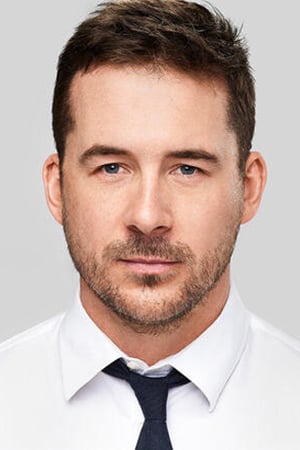 Photo de Barry Sloane