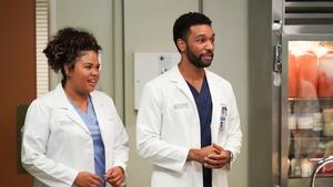 Grey’s Anatomy Season 18 Episode 3 مترجمة