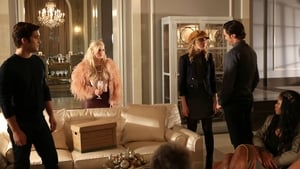 Scream Queens Season 1 Episode 10 مترجمة