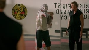 Cobra Kai Season 1 Episode 3 مترجمة