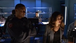 watch Arrow season 7 Episode 1