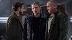 DC’s Legends of Tomorrow Season 1 Episode 3