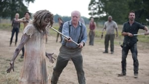 The Walking Dead Season 2 Episode 7 مترجمة