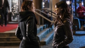 Supergirl Season 2 Episode 17 مترجمة