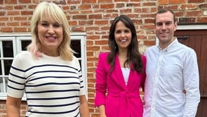 Escape to the Country Season 24 :Episode 48  East Midlands