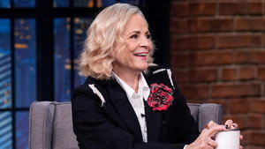 Late Night with Seth Meyers Season 13 :Episode 39  Amy Sedaris, Brandon Sklenar, Kareem Rahma