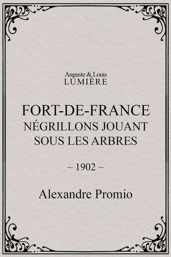 Fort-de-France : négrillons jouant sous les arbres