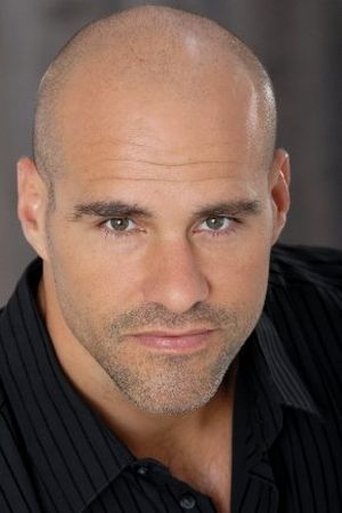 Image of Rey Hernandez
