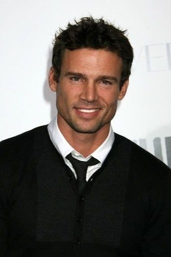 Image of Ethan Erickson