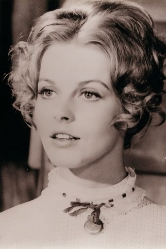 Image of Yanti Somer
