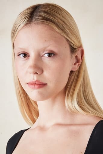 Image of Mia Goth