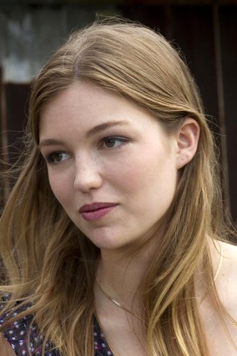 Image of Lili Simmons
