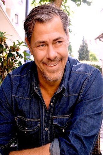 Sven Martinek