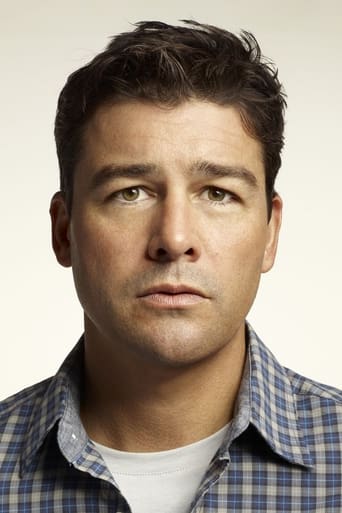 Image of Kyle Chandler